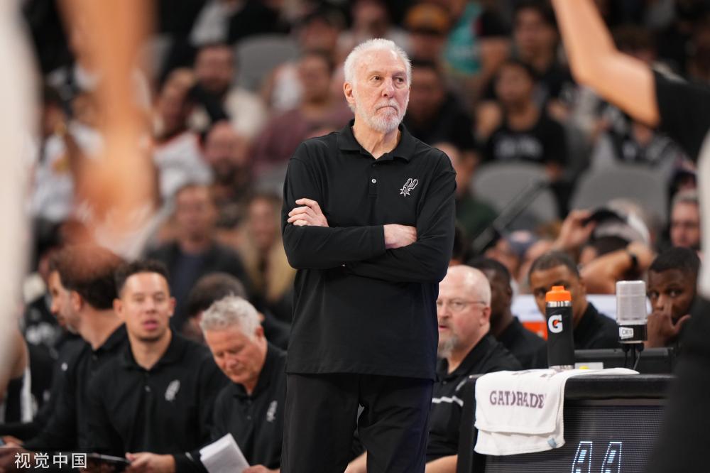 积极跑动的 积极跑动的