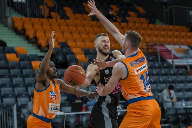 际比赛中的 际比赛中的